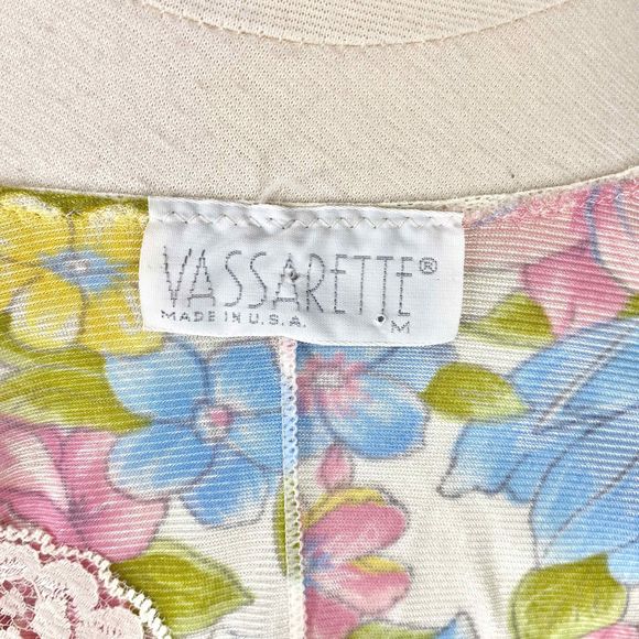 Vintage Vassarette Lace Floral Night Gown - Size Medium - Picture 6 of 6